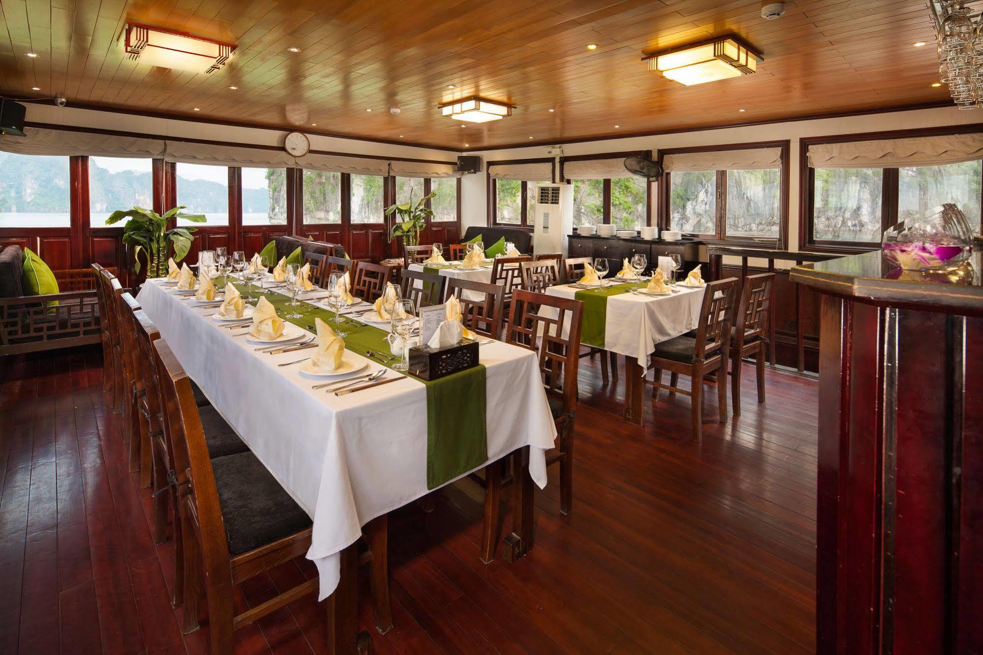 Garden Bay Luxury Cruise Hotel Ha Long Exterior foto