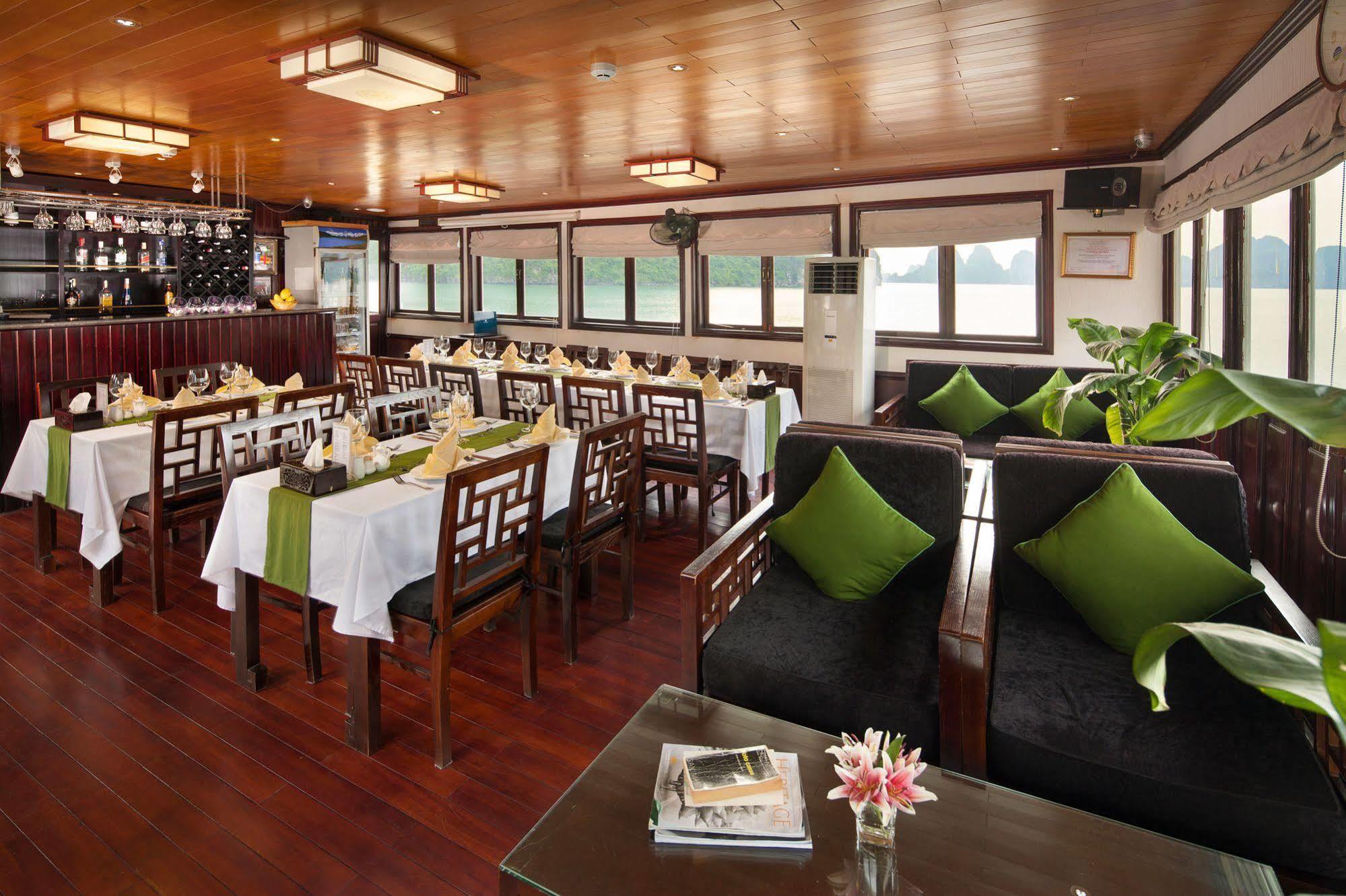 Garden Bay Luxury Cruise Hotel Ha Long Exterior foto